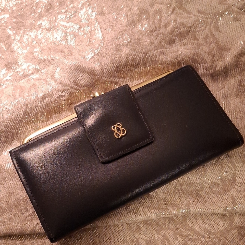 Elegant Black Leather Clutch